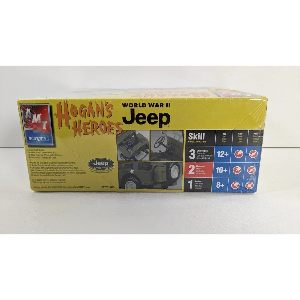 AMT Ertl Hogan's Heroes World War II Jeep 1/25 Scale Model Kit 31752 Sealed
